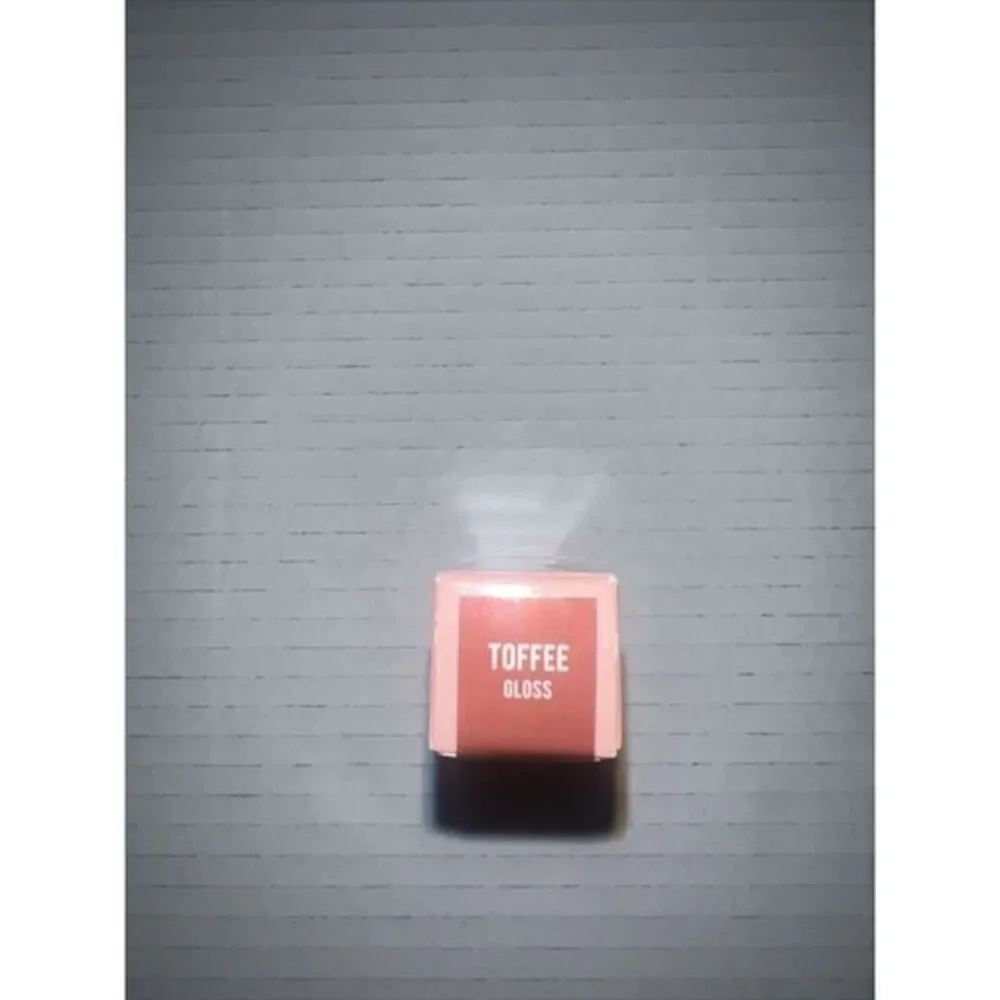 Persona COSMETICS Season One Lip Gloss in TOFFEE FULL SIZE‎ 6ML NIB